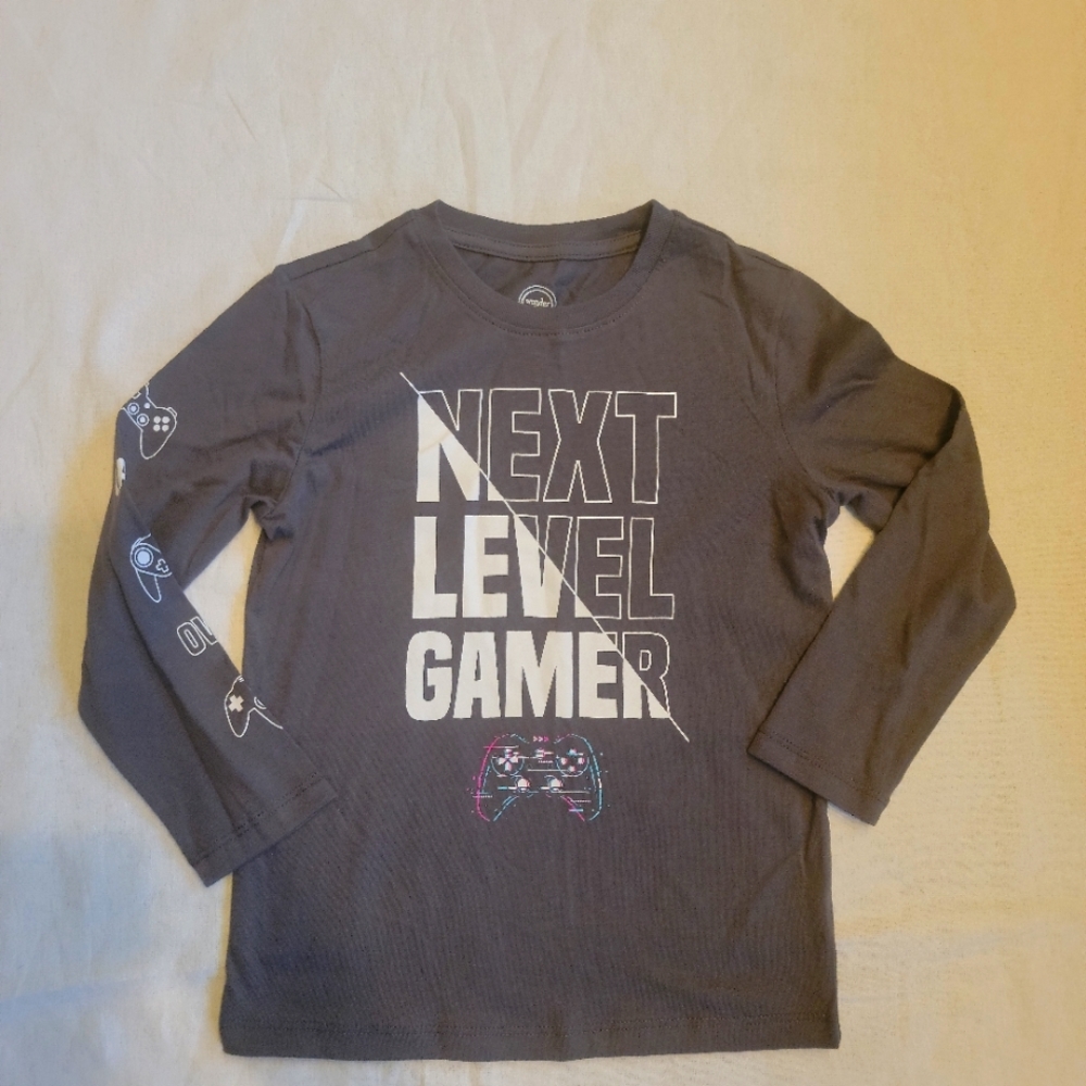 NWT Wonder nation.boys long sleeves tshirt.
